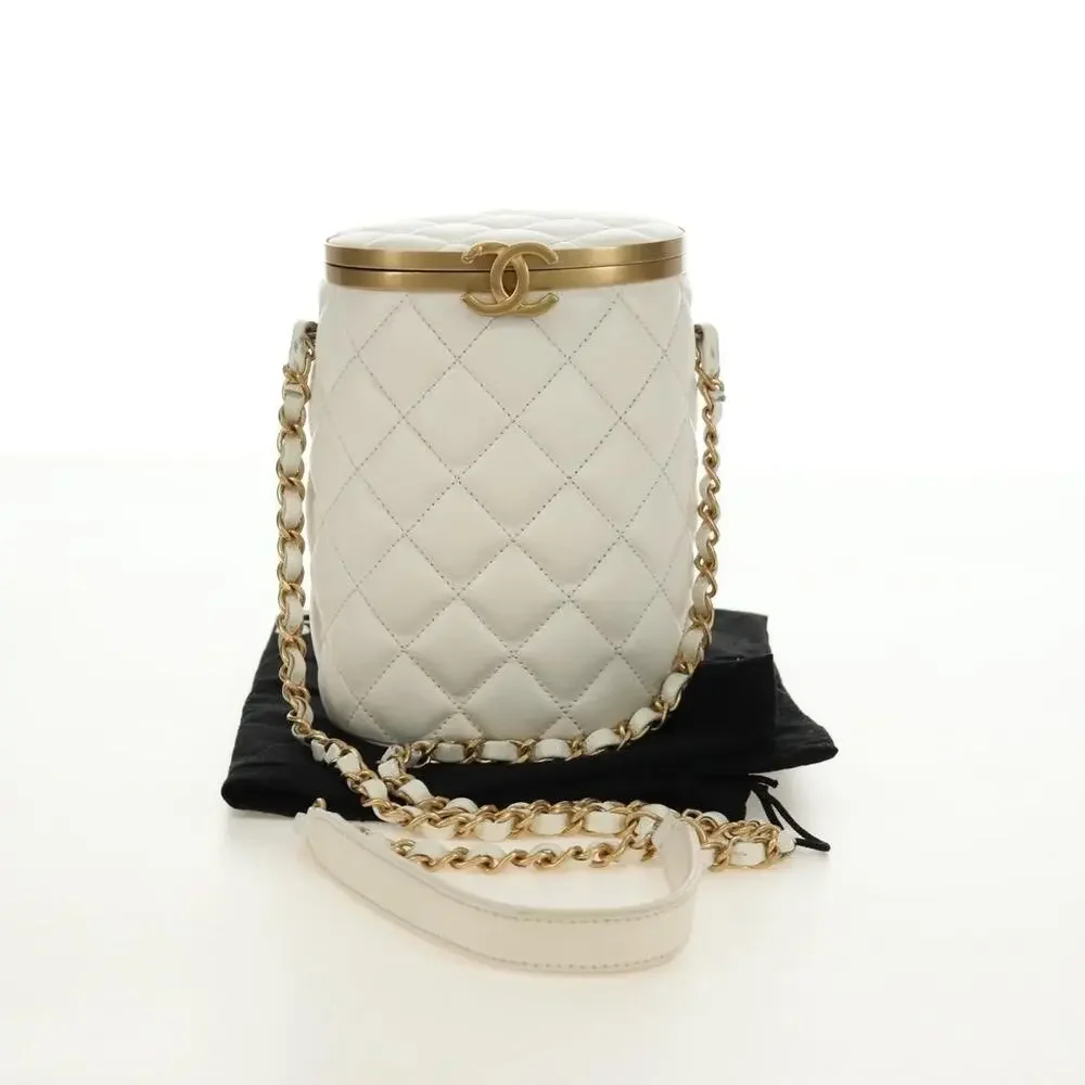 CHANEL height width